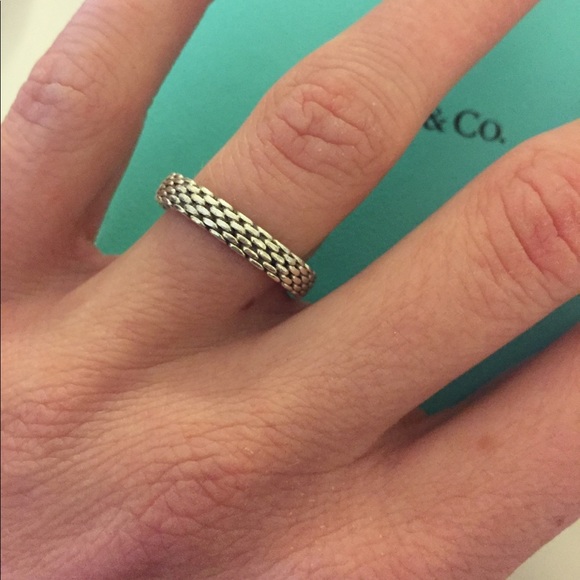 COPY - Authentic Tiffany & Co Ring - Picture 2 of 3